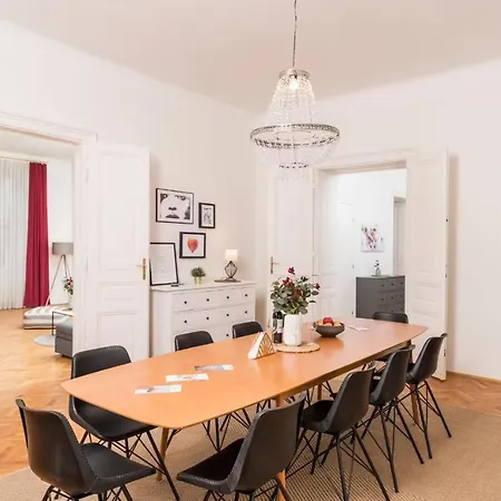 Casa Carlo Апартаменты Неаполь