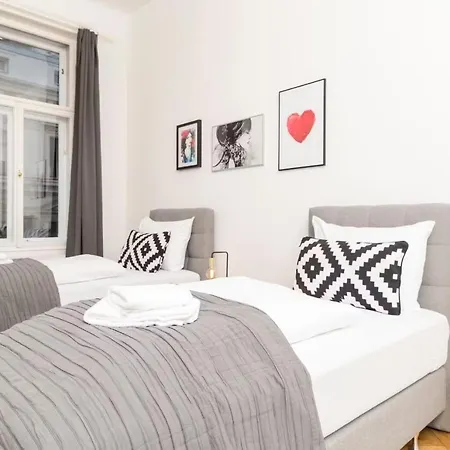 Casa Carlo Неаполь